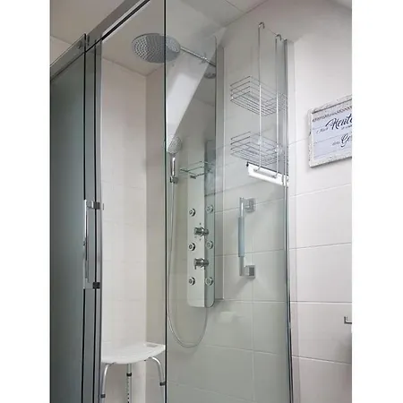 With 1 Bedroom *